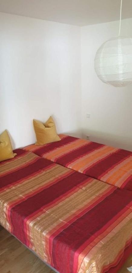 Moderne Wohnung Mit Studio In Bauernhausscheune Am See Biersdorf Buitenkant foto